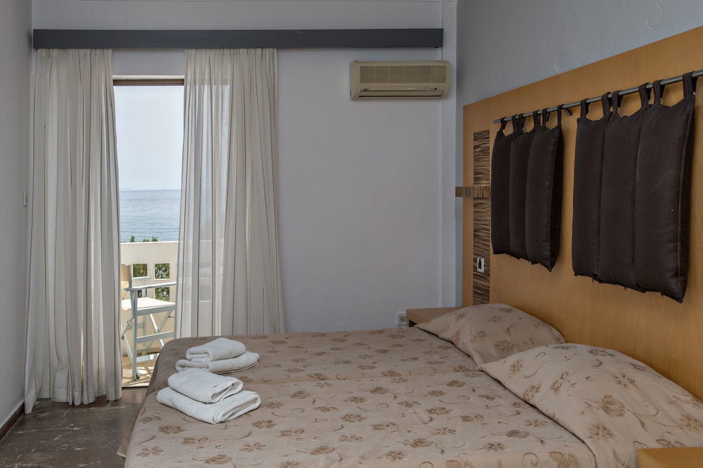 Aeolos Bay Hotel Tínos Exteriér fotografie